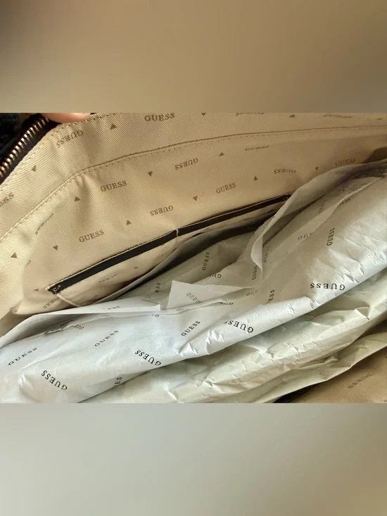 GUESS Black Quilted Tote with Front Zip Pocket - Picture 4 of 8